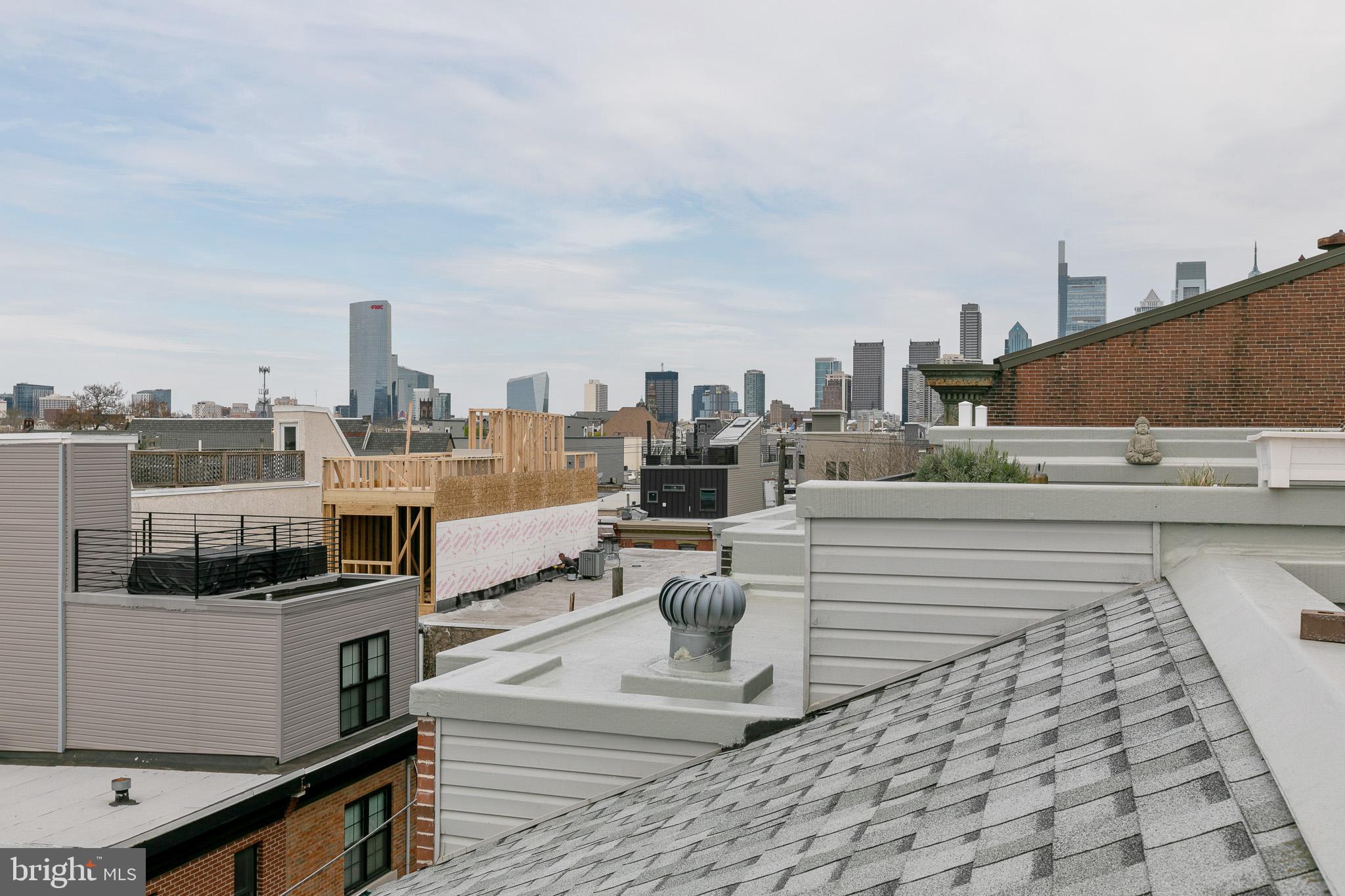 POINT BREEZE - Residential