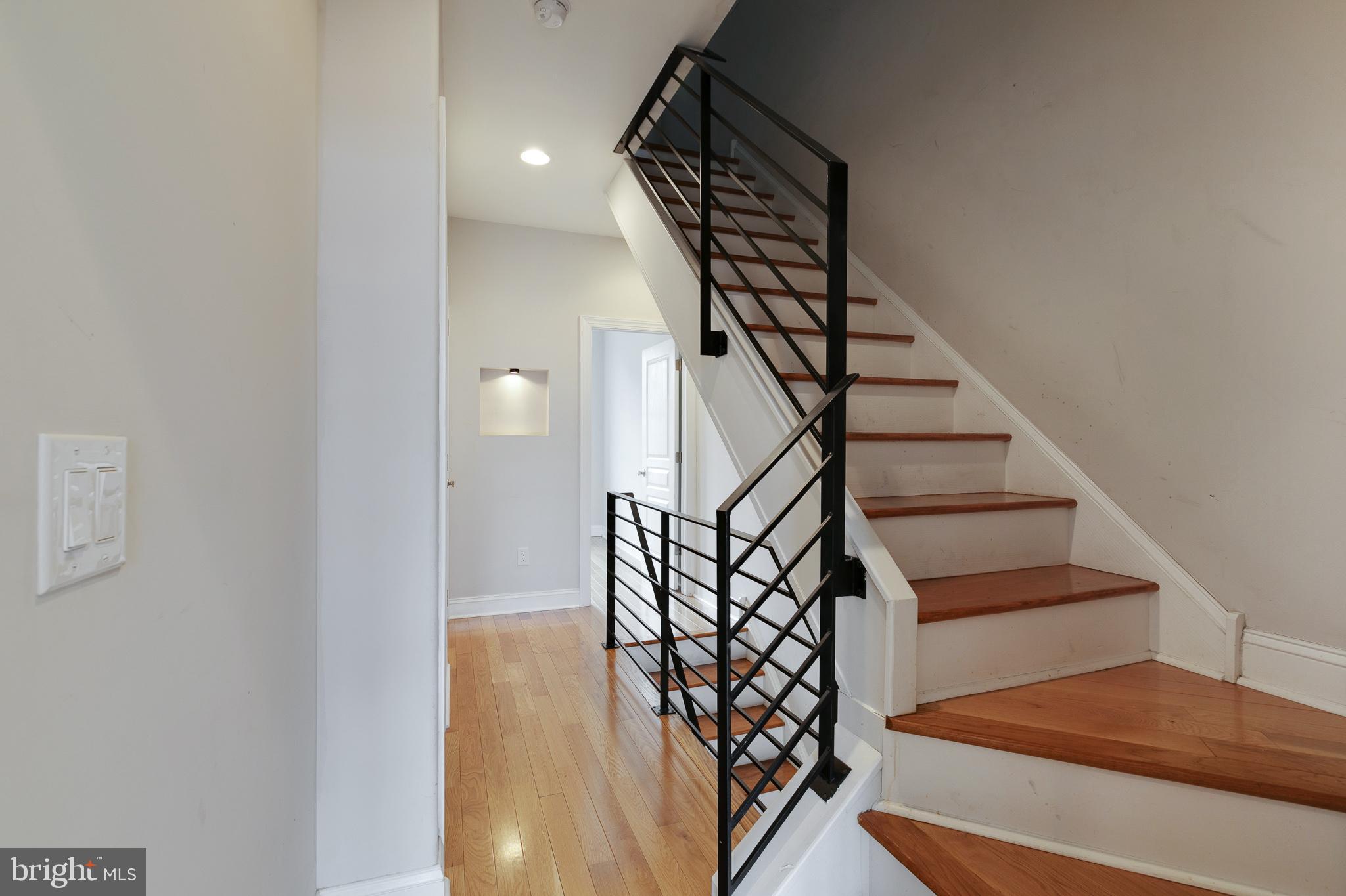 POINT BREEZE - Residential