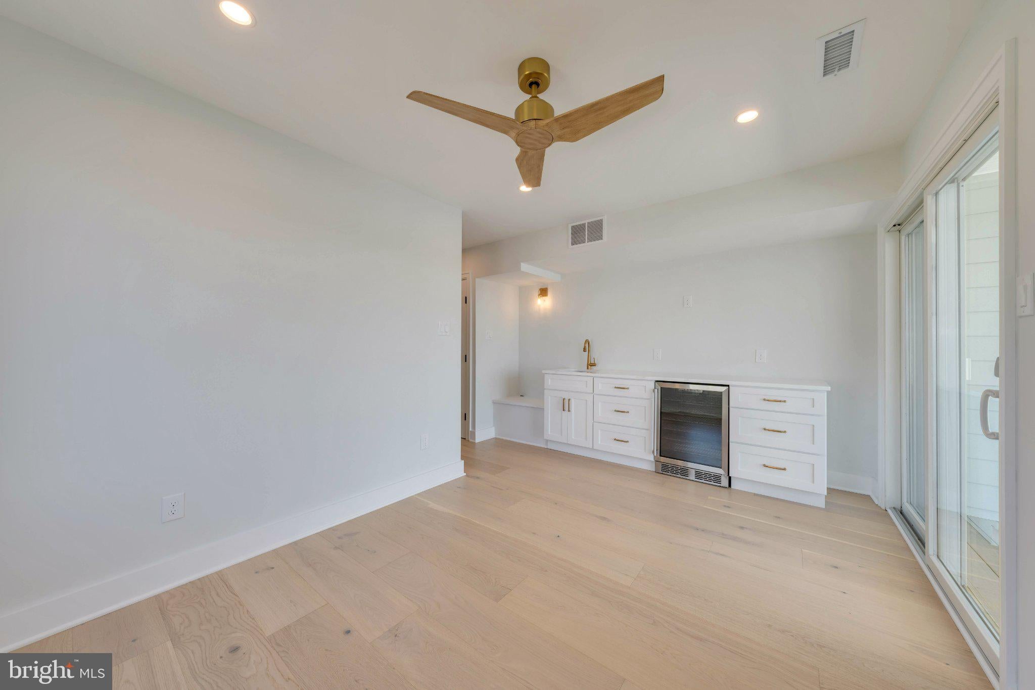 2928 OCEAN DRIVE C-N