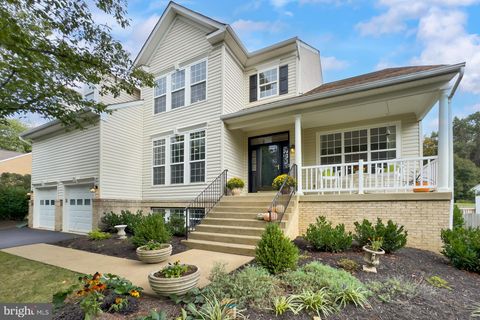816 SANTMYER DRIVE SE LEESBURG VA 20175