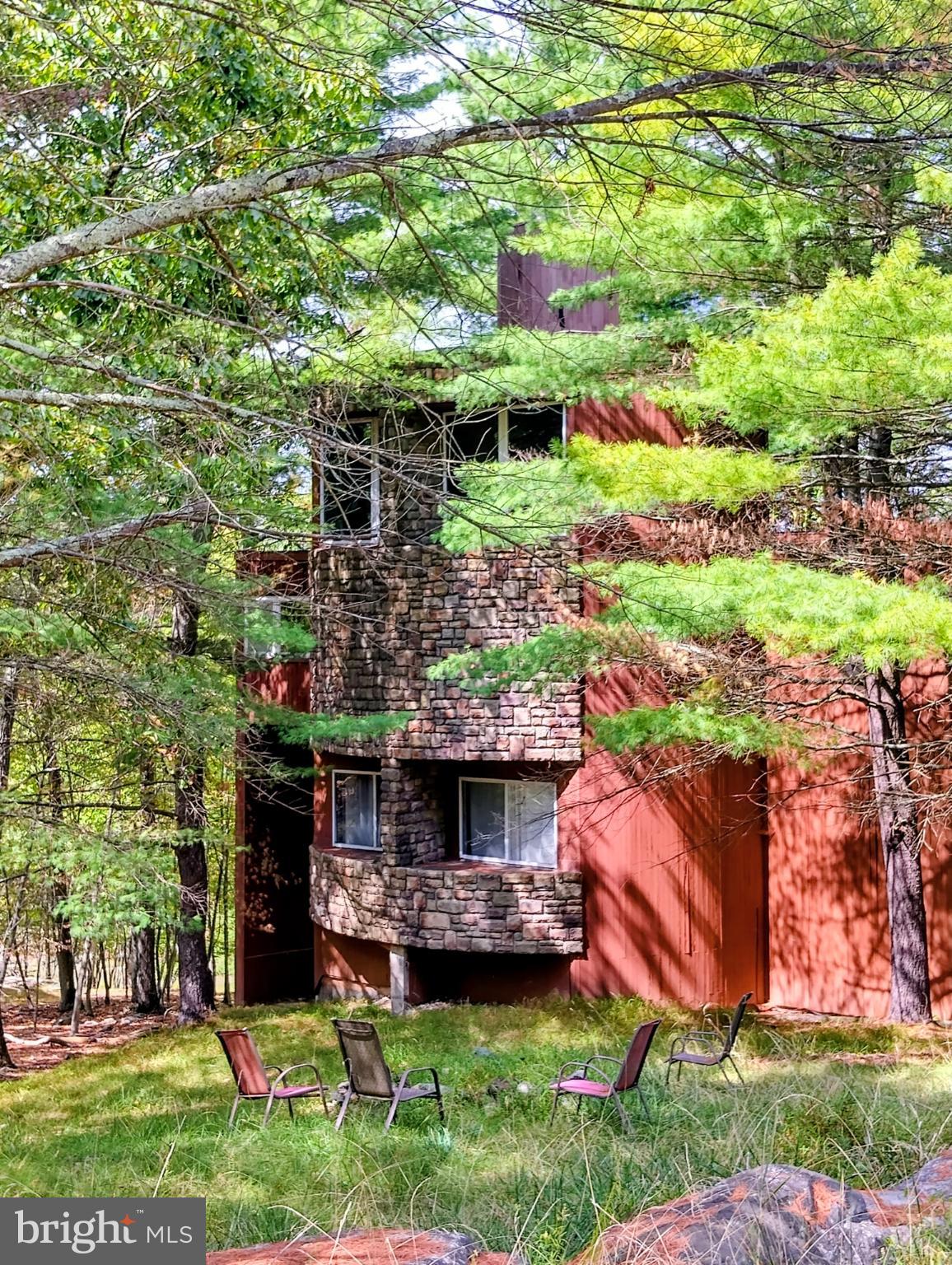 SAW CREEK ESTATES - Residential