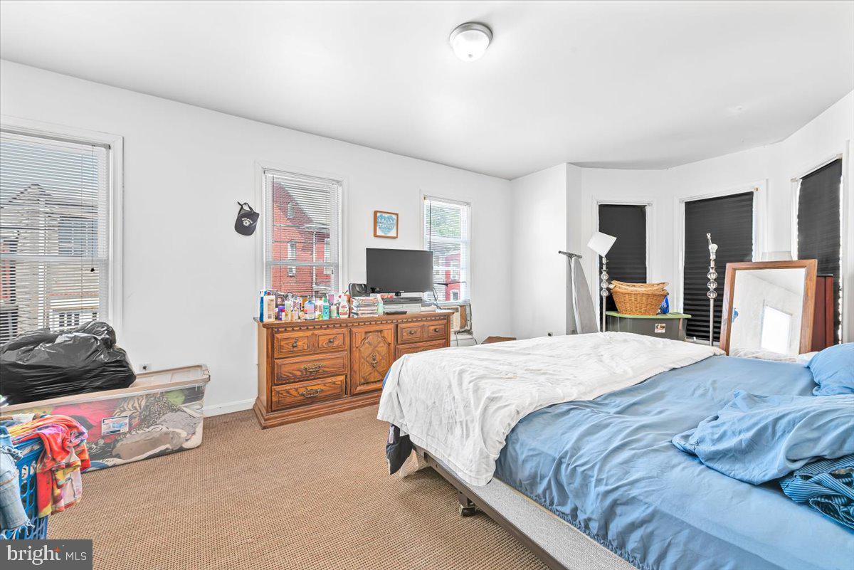 SOUTH END - Residential Income