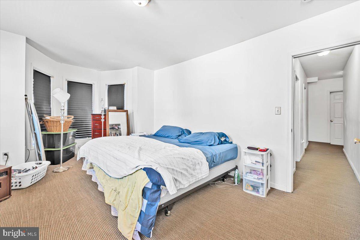 SOUTH END - Residential Income