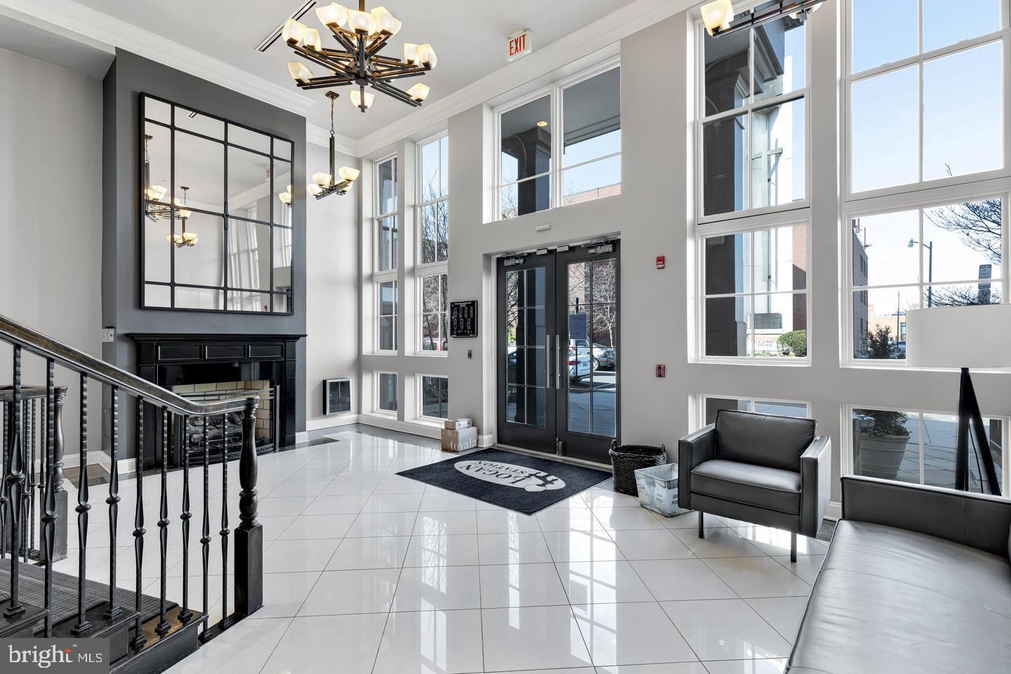 1210 R STREET NW 215