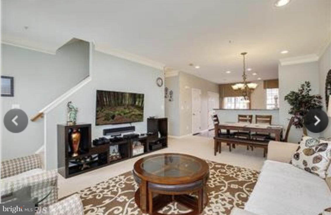 AMBERLEA AT SOUTH RIDING - Residential Lease