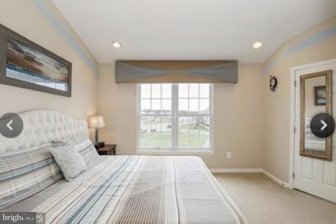 AMBERLEA AT SOUTH RIDING - Residential Lease