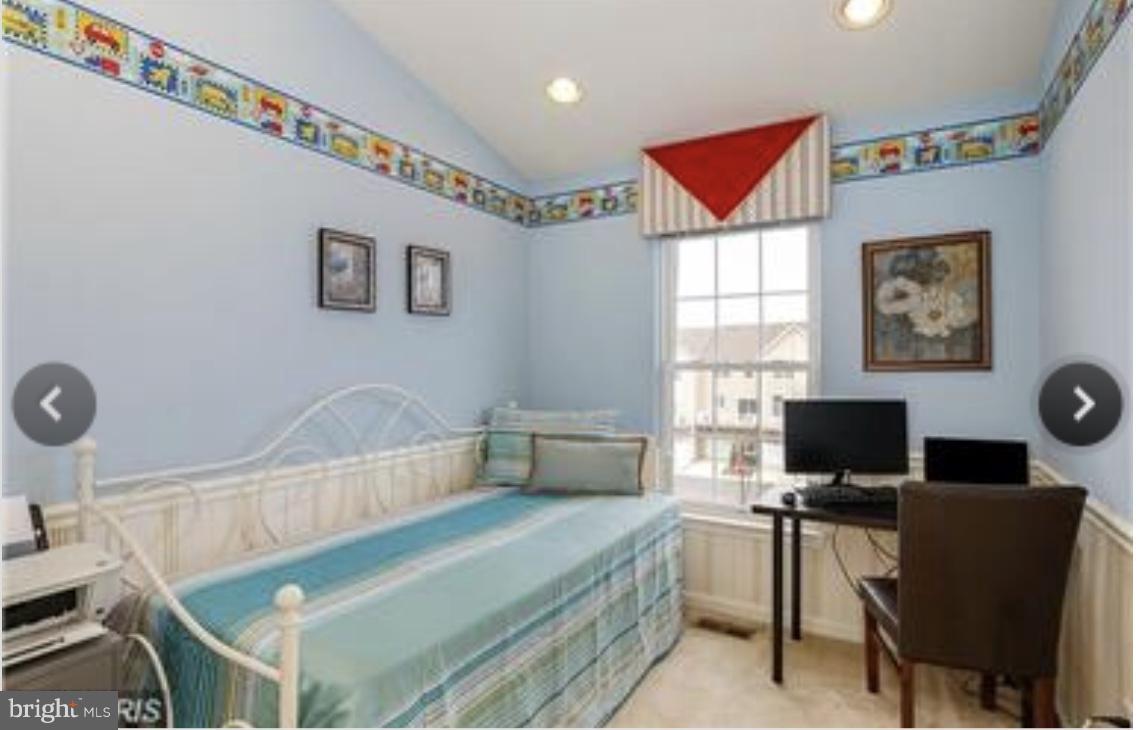 AMBERLEA AT SOUTH RIDING - Residential Lease