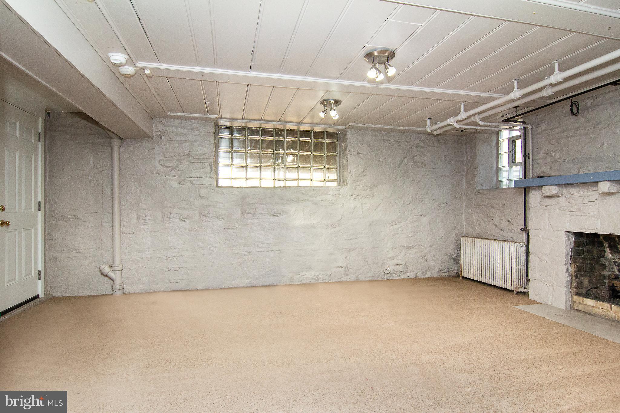 TOWSON ESTATES - Residential