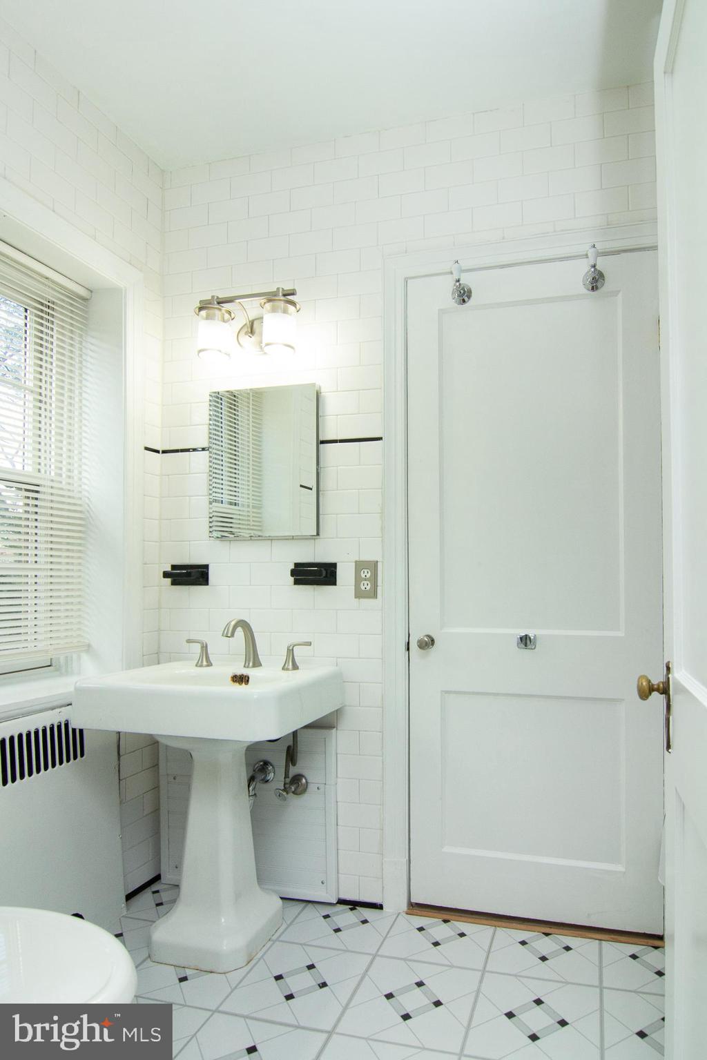 TOWSON ESTATES - Residential