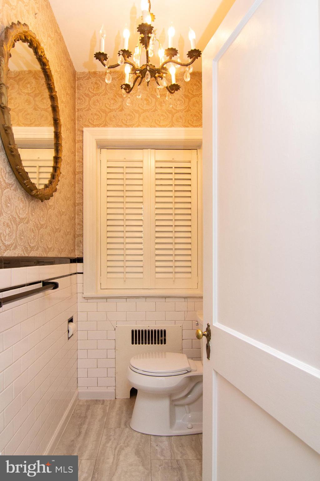 TOWSON ESTATES - Residential