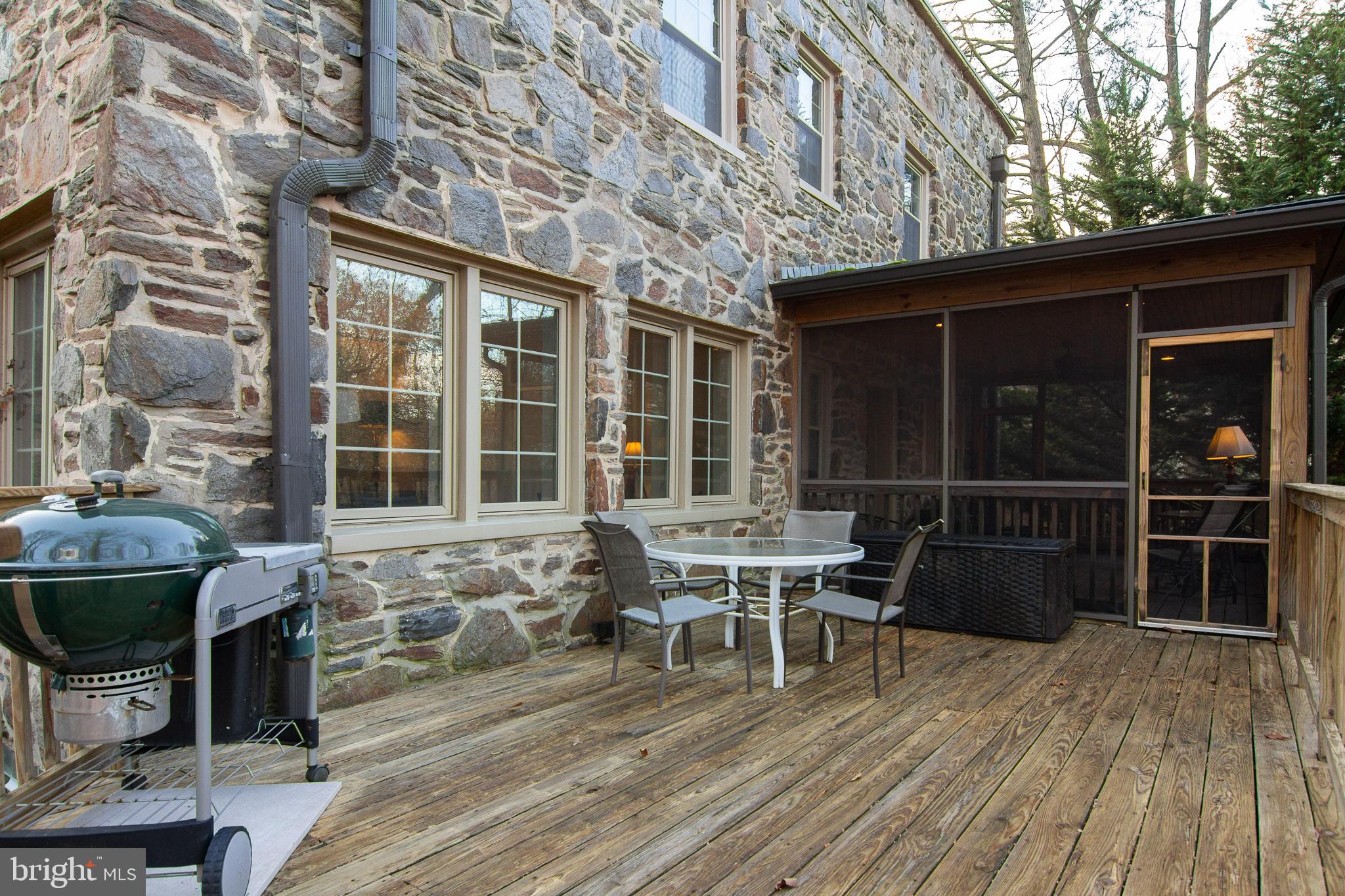 TOWSON ESTATES - Residential