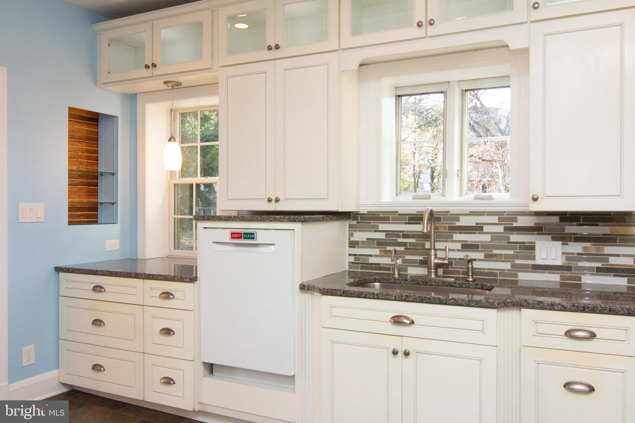 TOWSON ESTATES - Residential