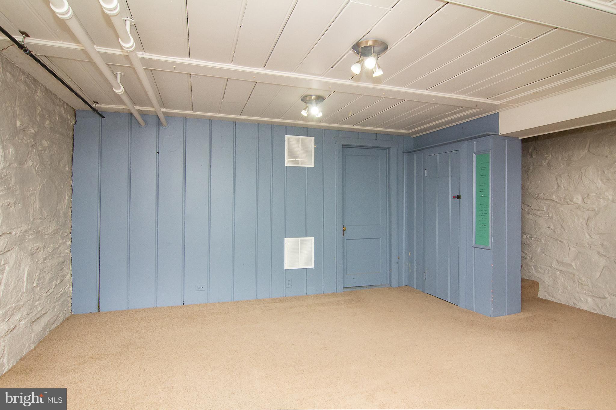 TOWSON ESTATES - Residential