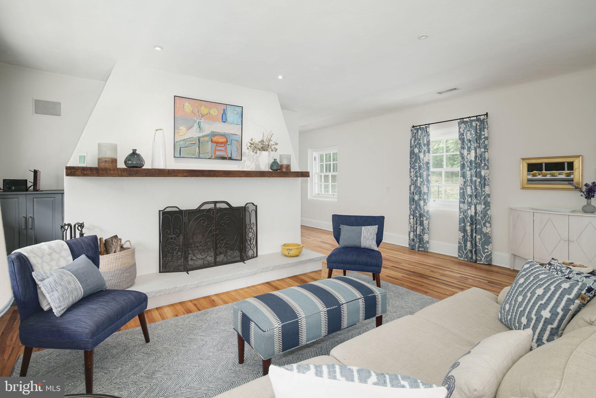 FOX HILL - Residential