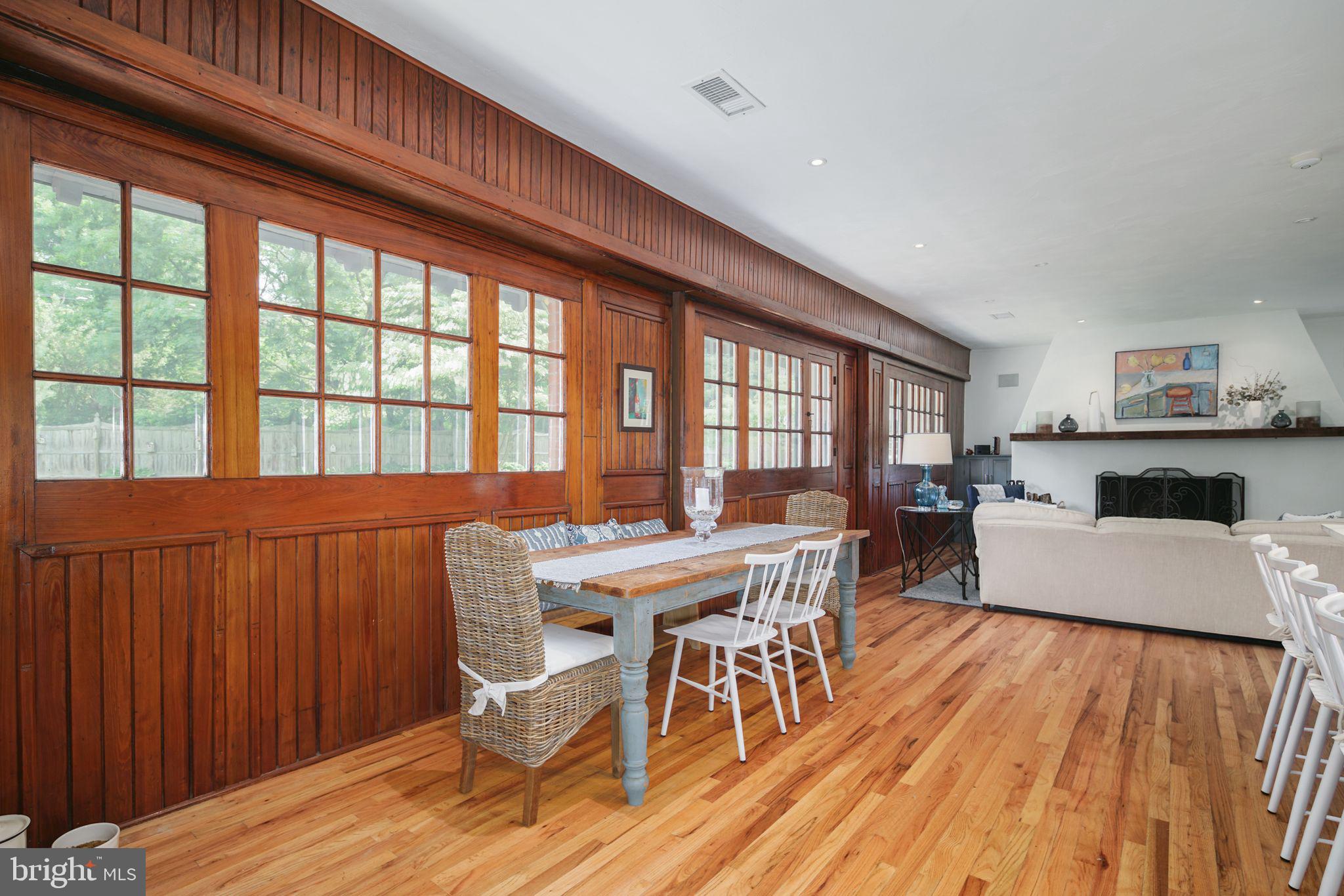 FOX HILL - Residential