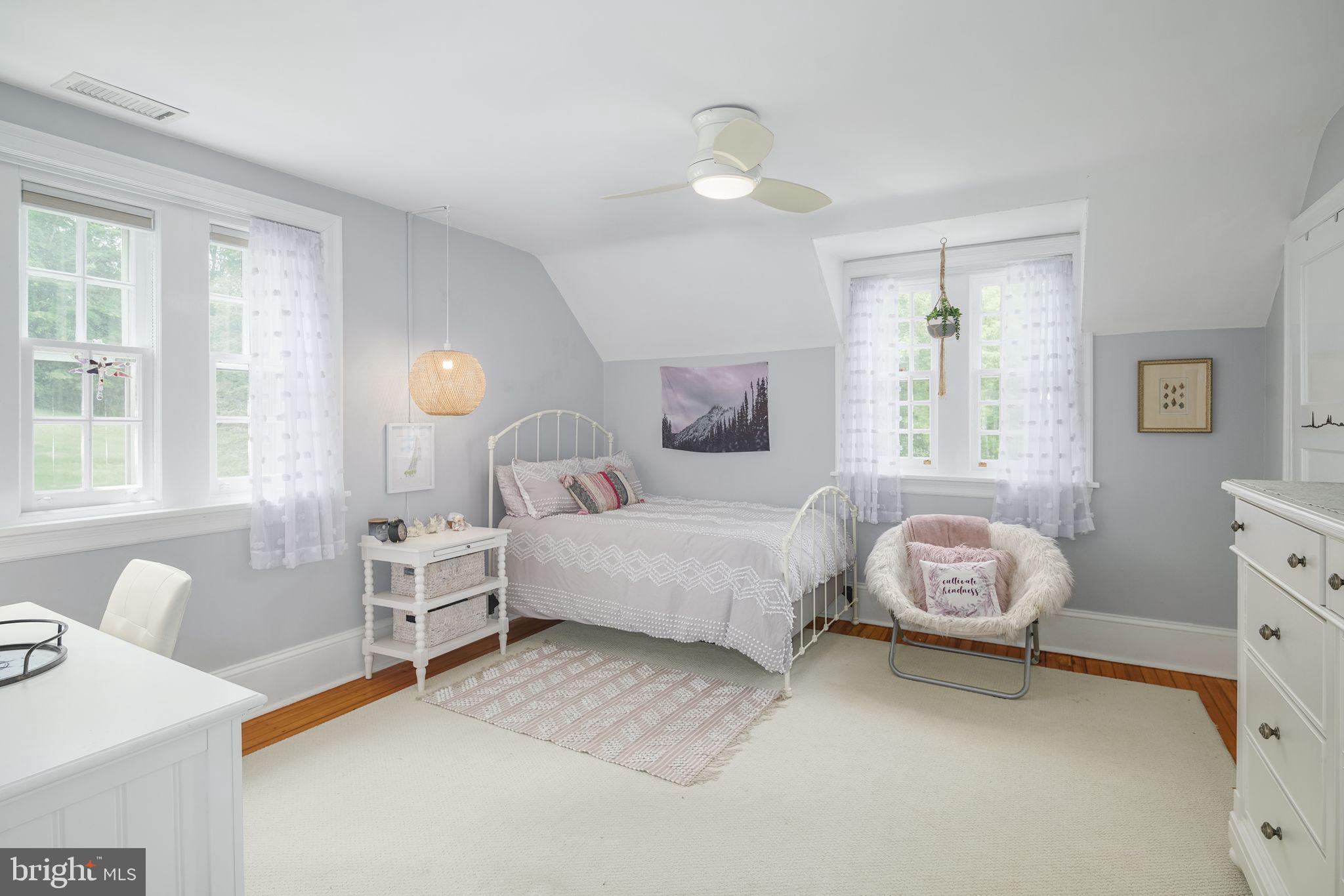 FOX HILL - Residential