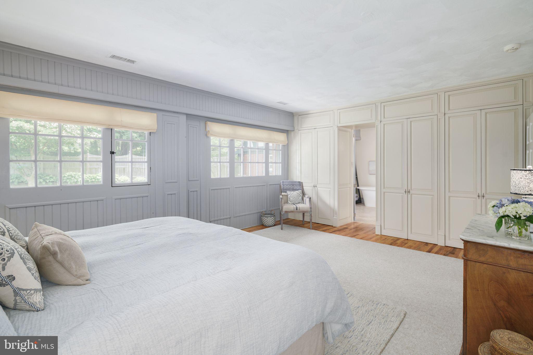 FOX HILL - Residential