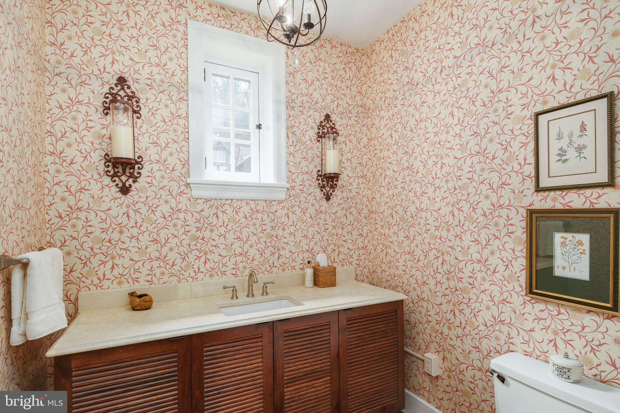 FOX HILL - Residential