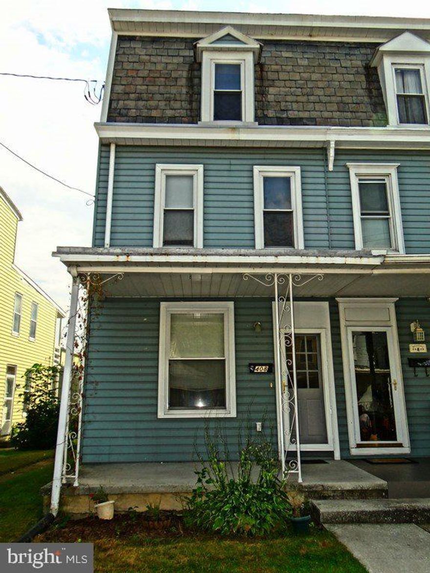 Home is owned by a non profit. Recently rehabbed. Closing agent assistance and a forgivable loan available to those that qualify. DO NOT have to be a first time home buyer. Income qualifications and financial ability determine subsidies given. Please review income limits in associated docs prior to showing!