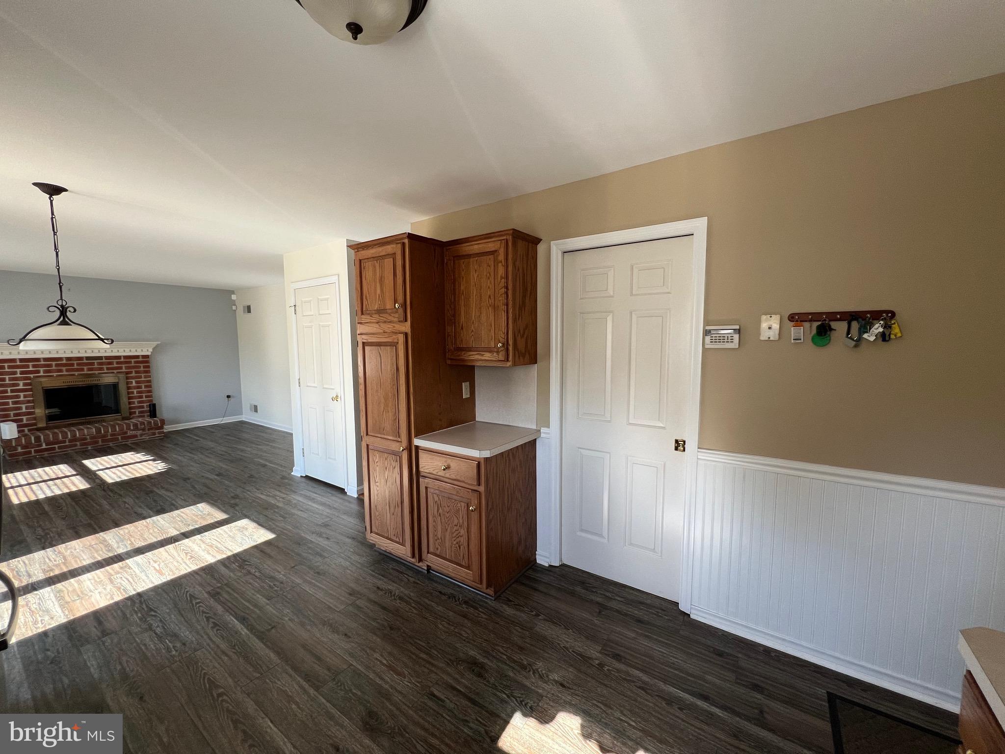 GLEN OAKS - Residential