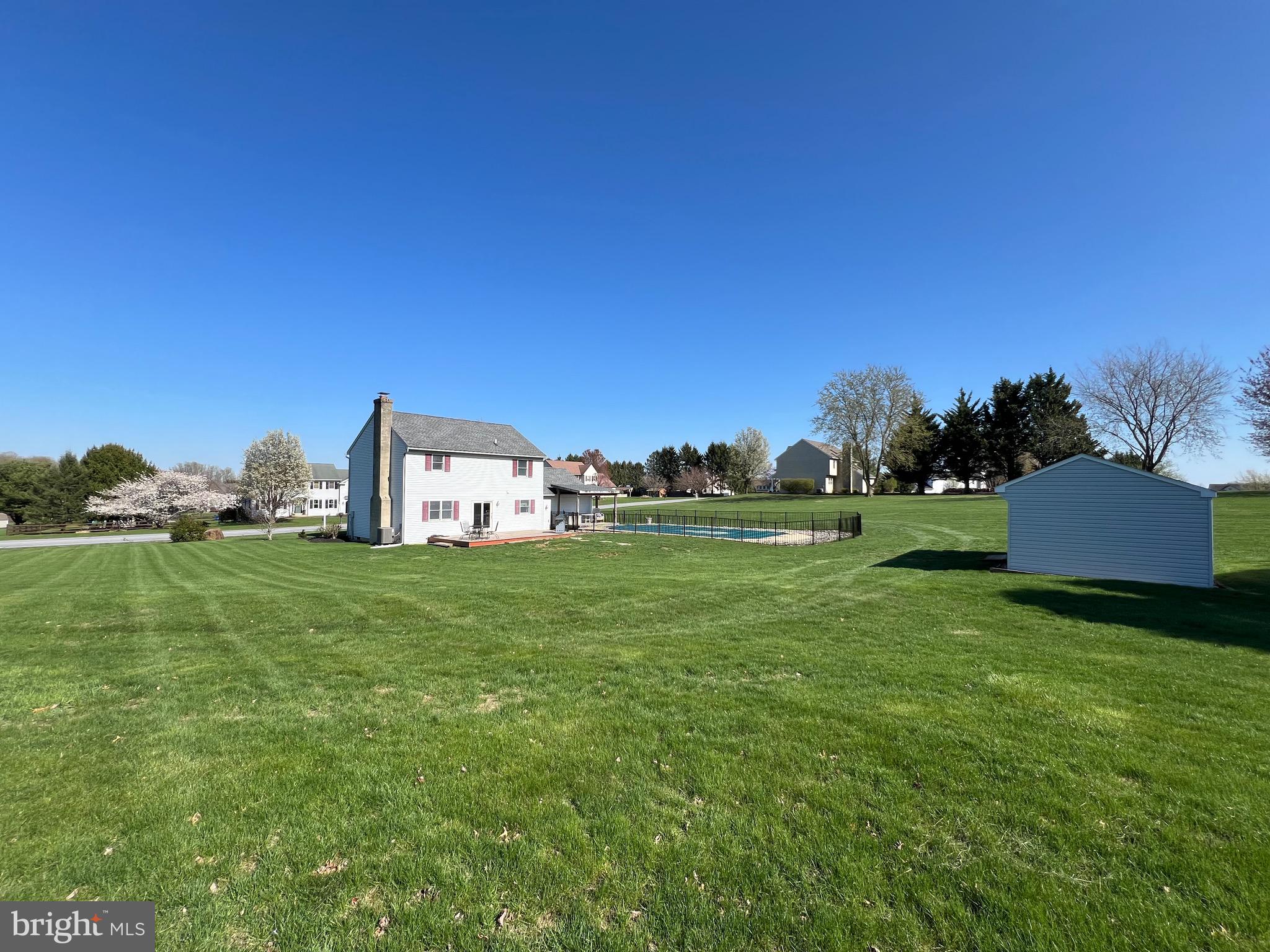 GLEN OAKS - Residential