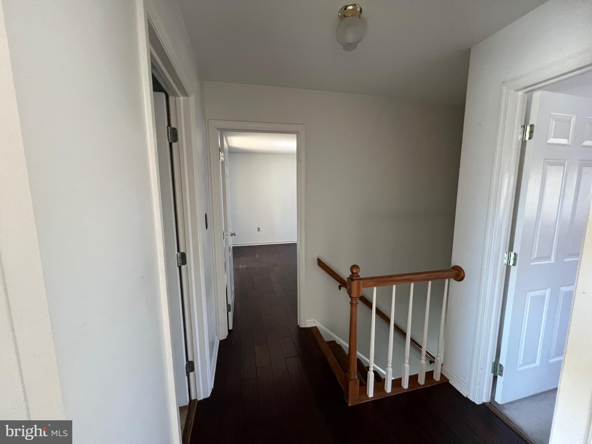 GLEN OAKS - Residential