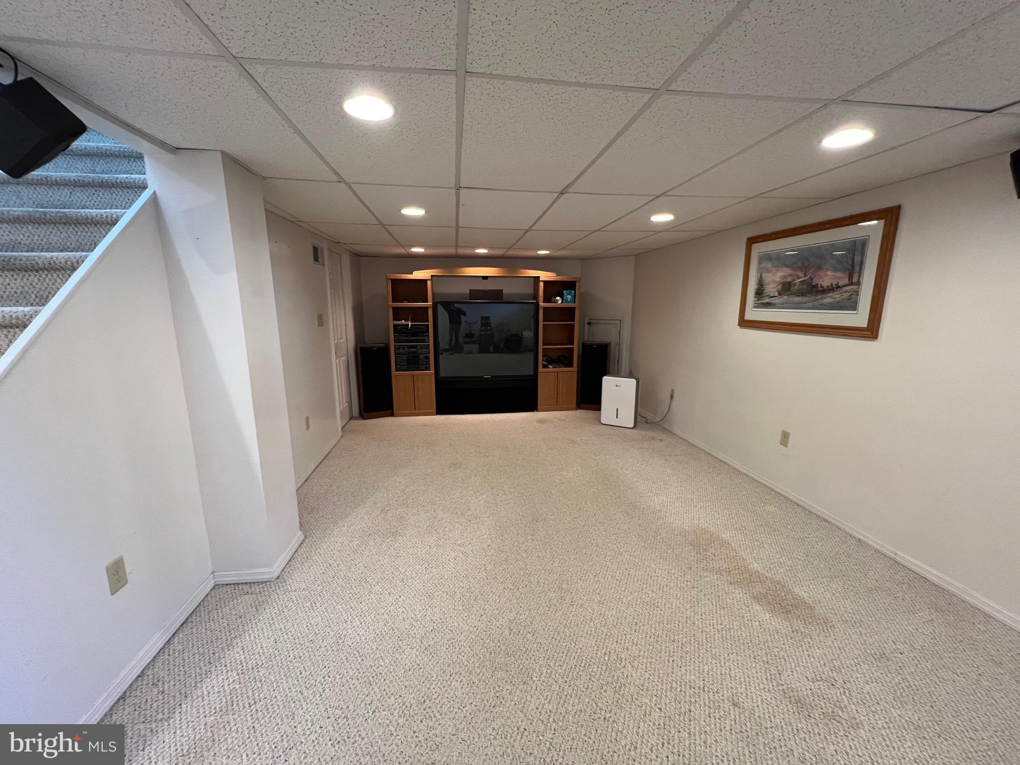 GLEN OAKS - Residential