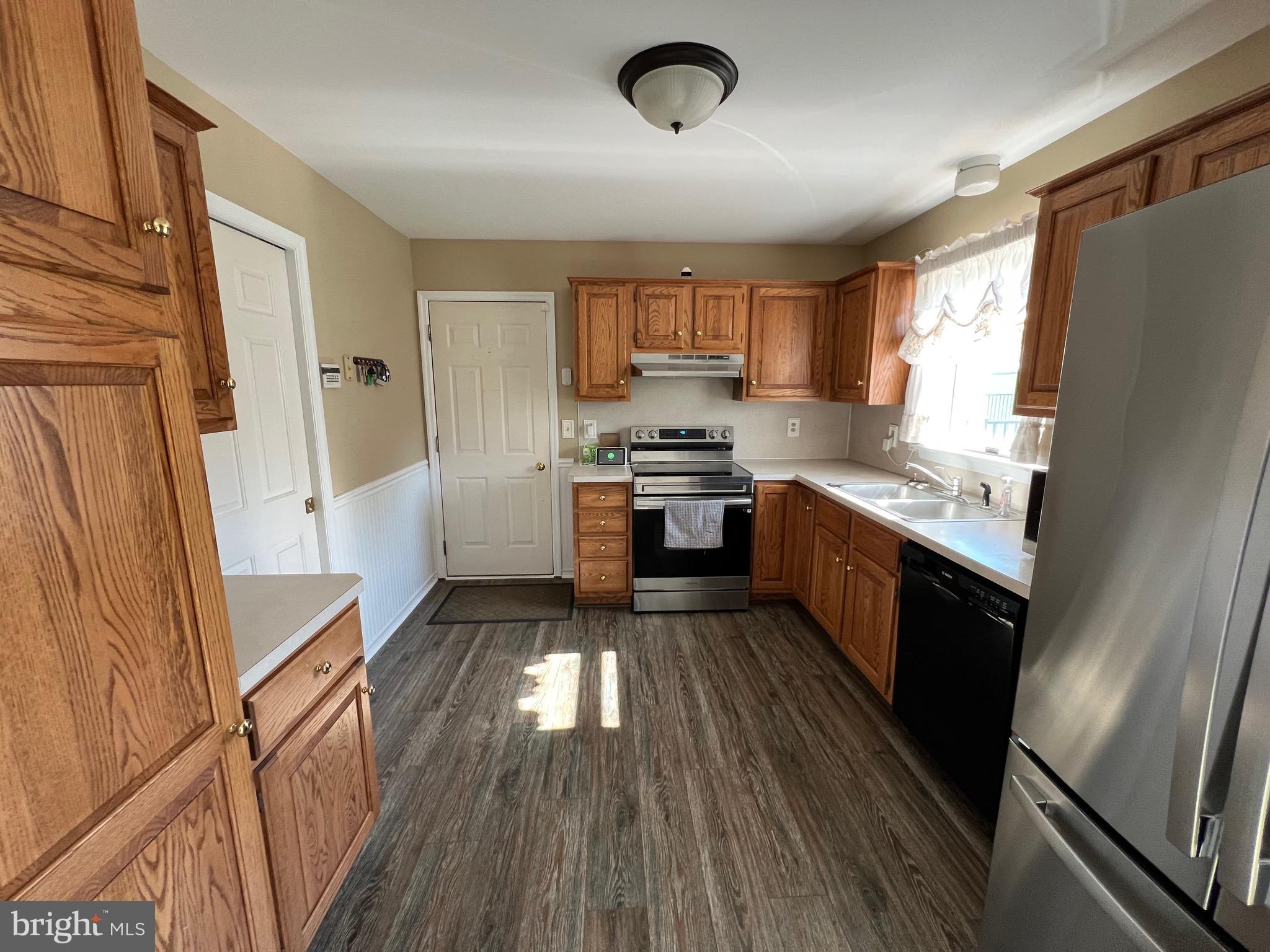 GLEN OAKS - Residential