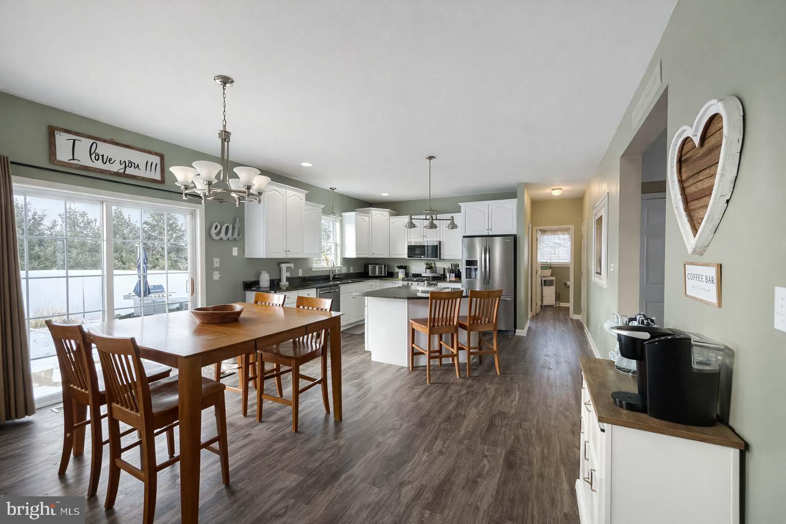 SUNSET KNOLL - Residential