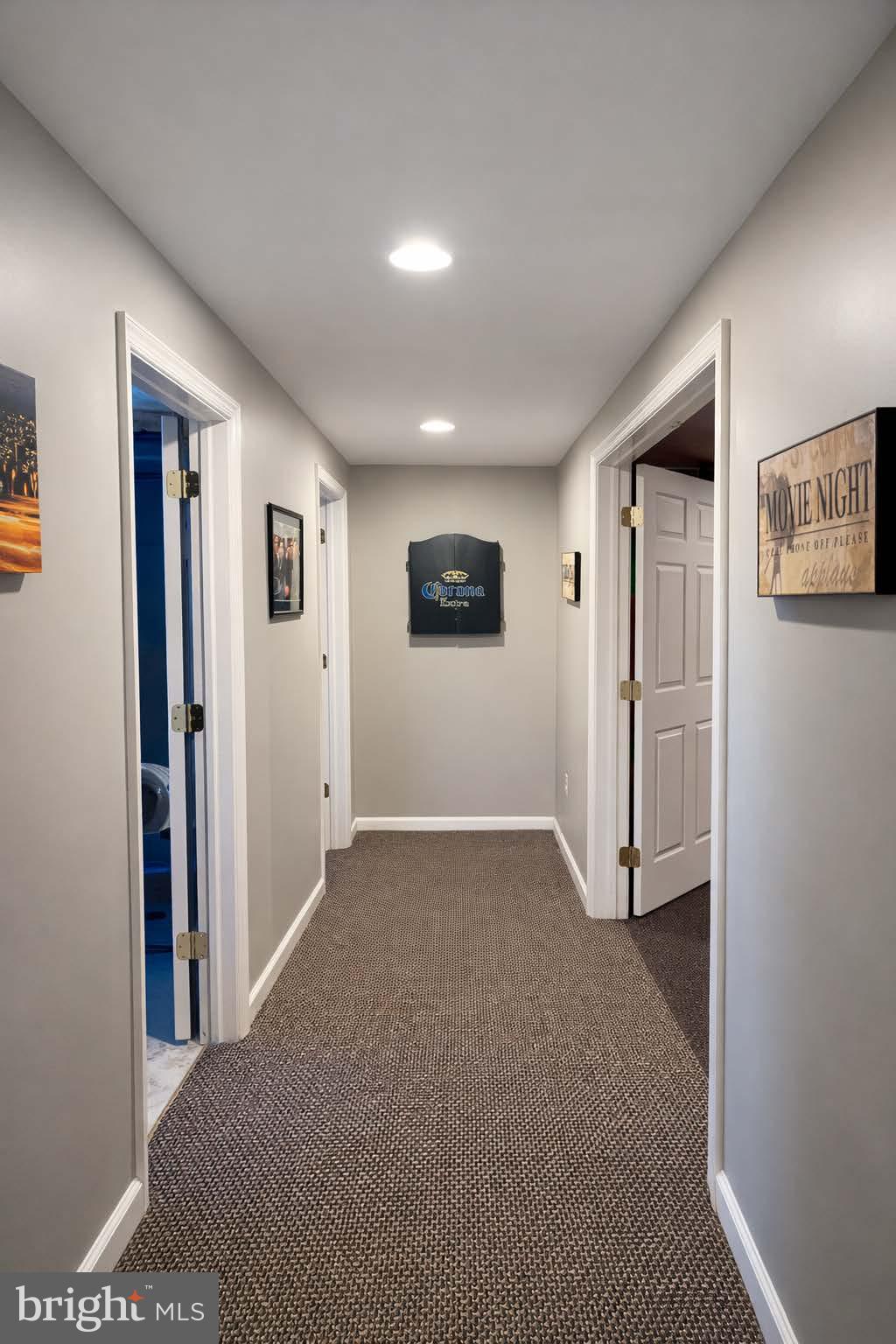 SUNSET KNOLL - Residential