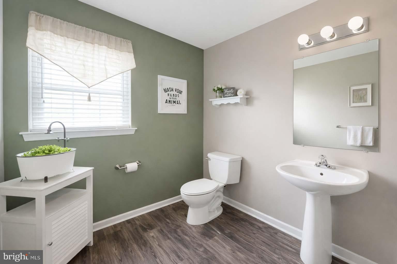 SUNSET KNOLL - Residential