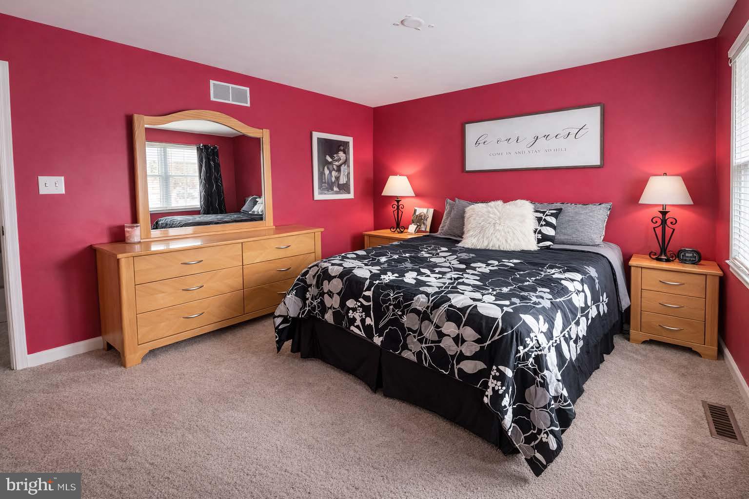 SUNSET KNOLL - Residential