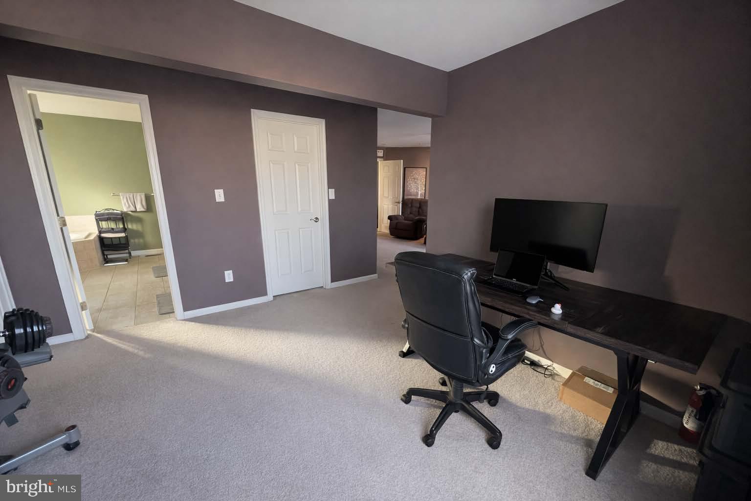 SUNSET KNOLL - Residential