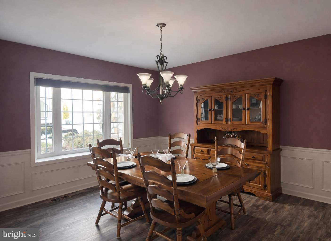 SUNSET KNOLL - Residential