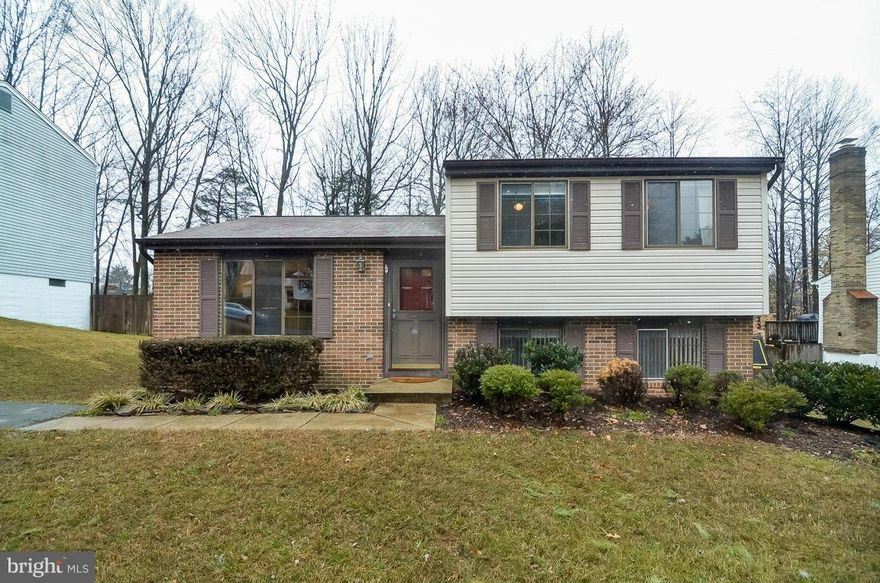 Mint condition, updated home in level lot backing to trees on quite cul-de-sac, great location! Main level hardwood floors, chemical free carpet in bedrooms. House painted with zero-VOC paint. Two rooms below level partially finished. TREX deck off the kitchen. Renovated top level bathroom. HVAC system replaced in 2011, roof in 2008 under transferable warranty. Close to VRE, 95 and schools.