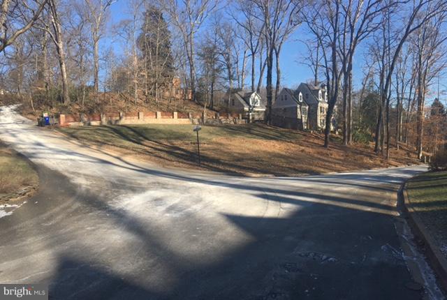 NORTH ARLINGTON - Land