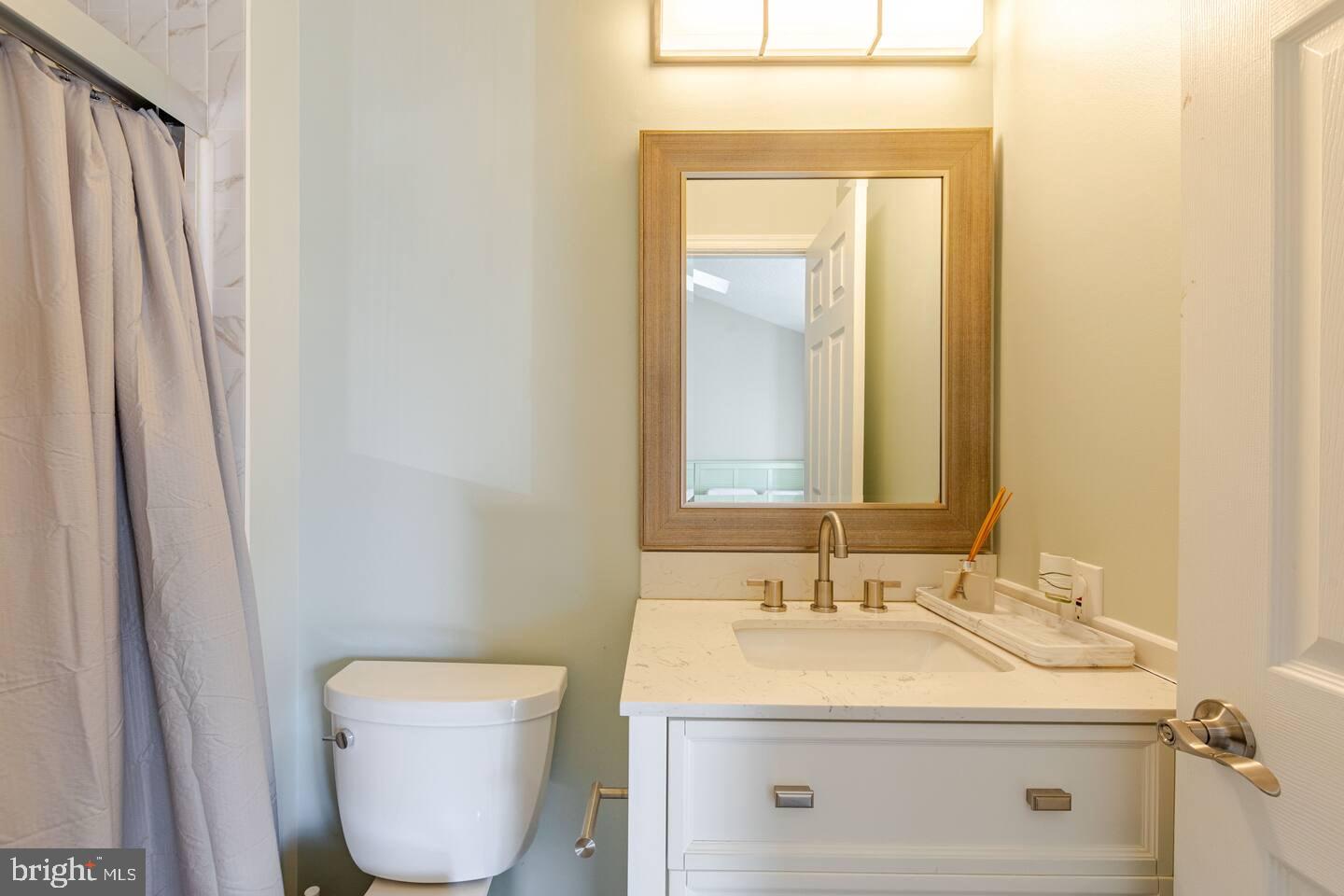 MONTGOMERY PLACE - Residential Lease