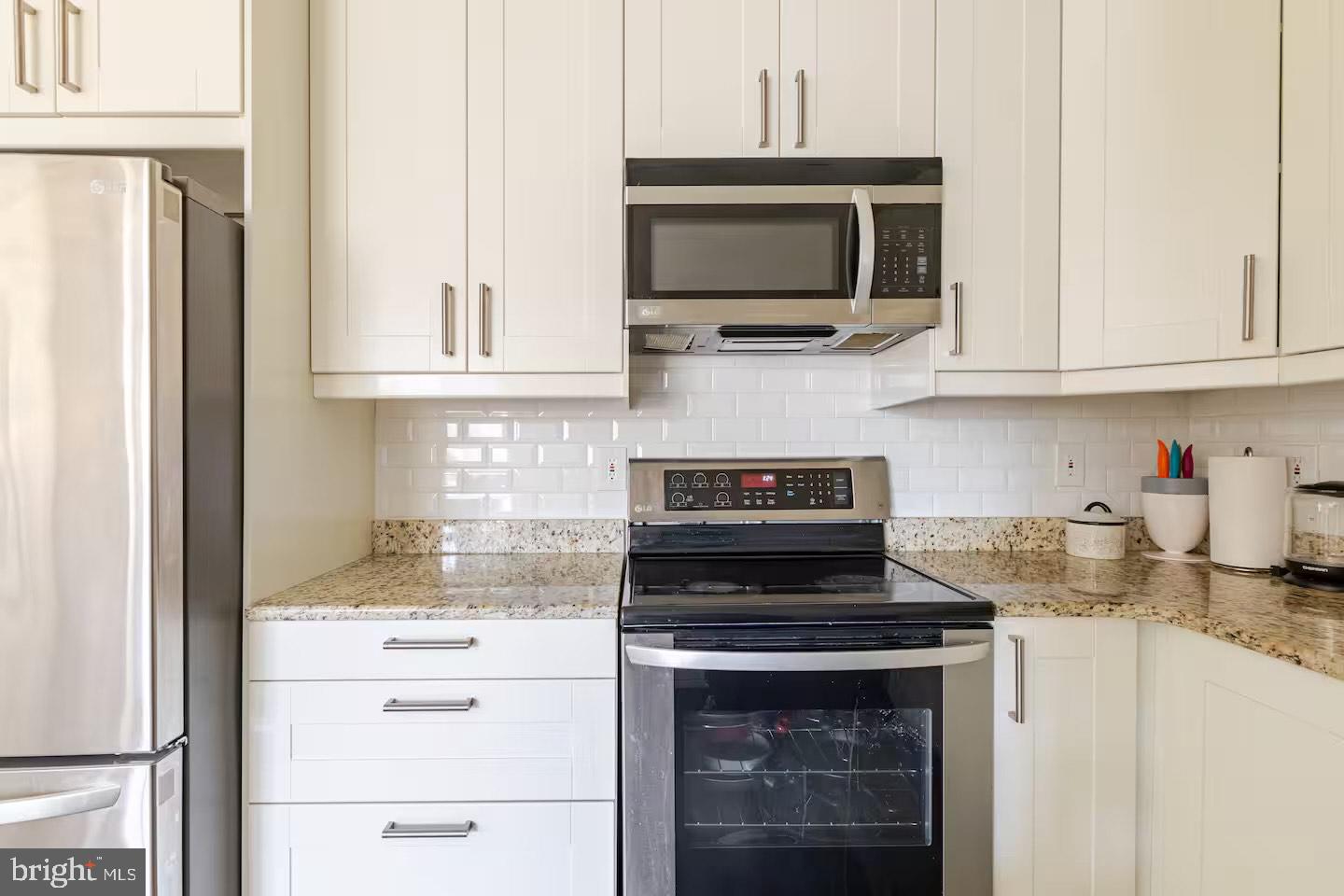 MONTGOMERY PLACE - Residential Lease