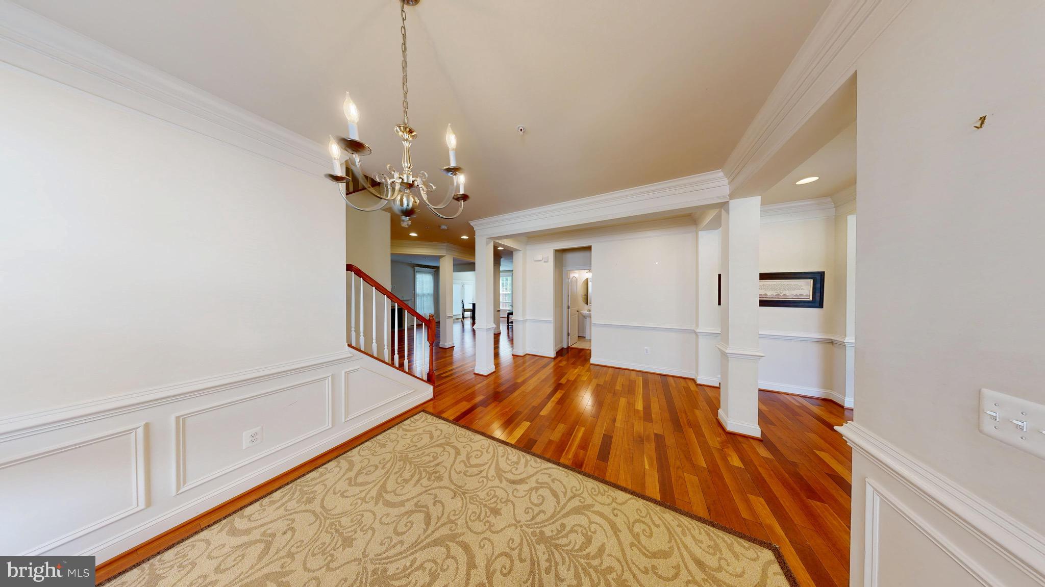 3041 MOORE LANE