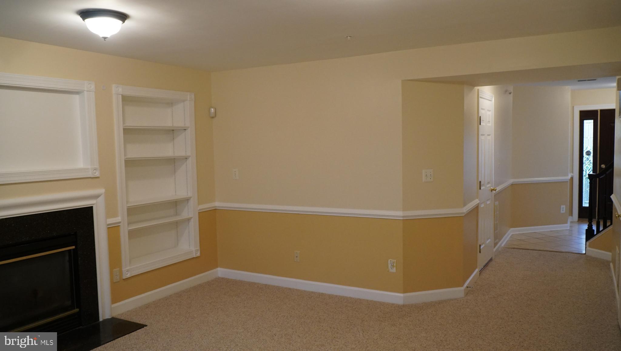 WAVERLY WOODS - Residential Lease