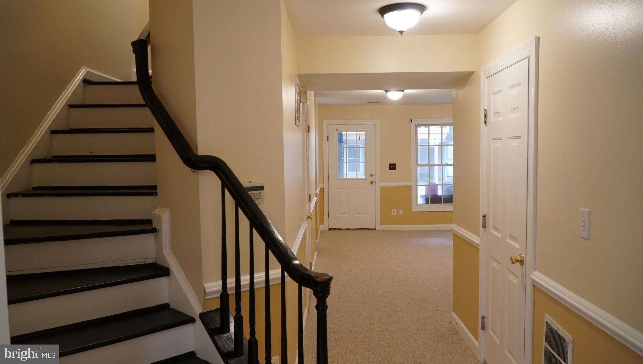 WAVERLY WOODS - Residential Lease