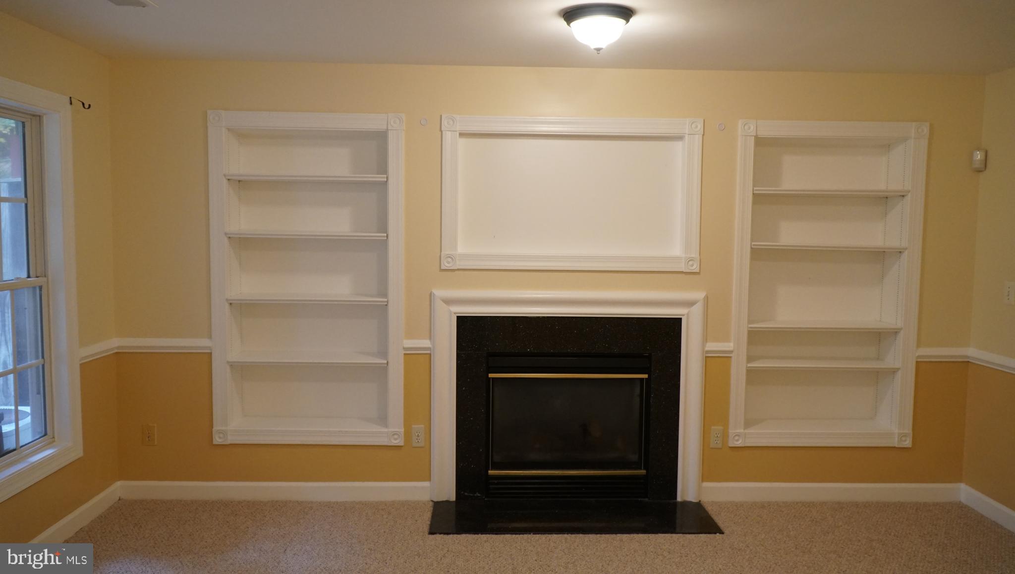 WAVERLY WOODS - Residential Lease