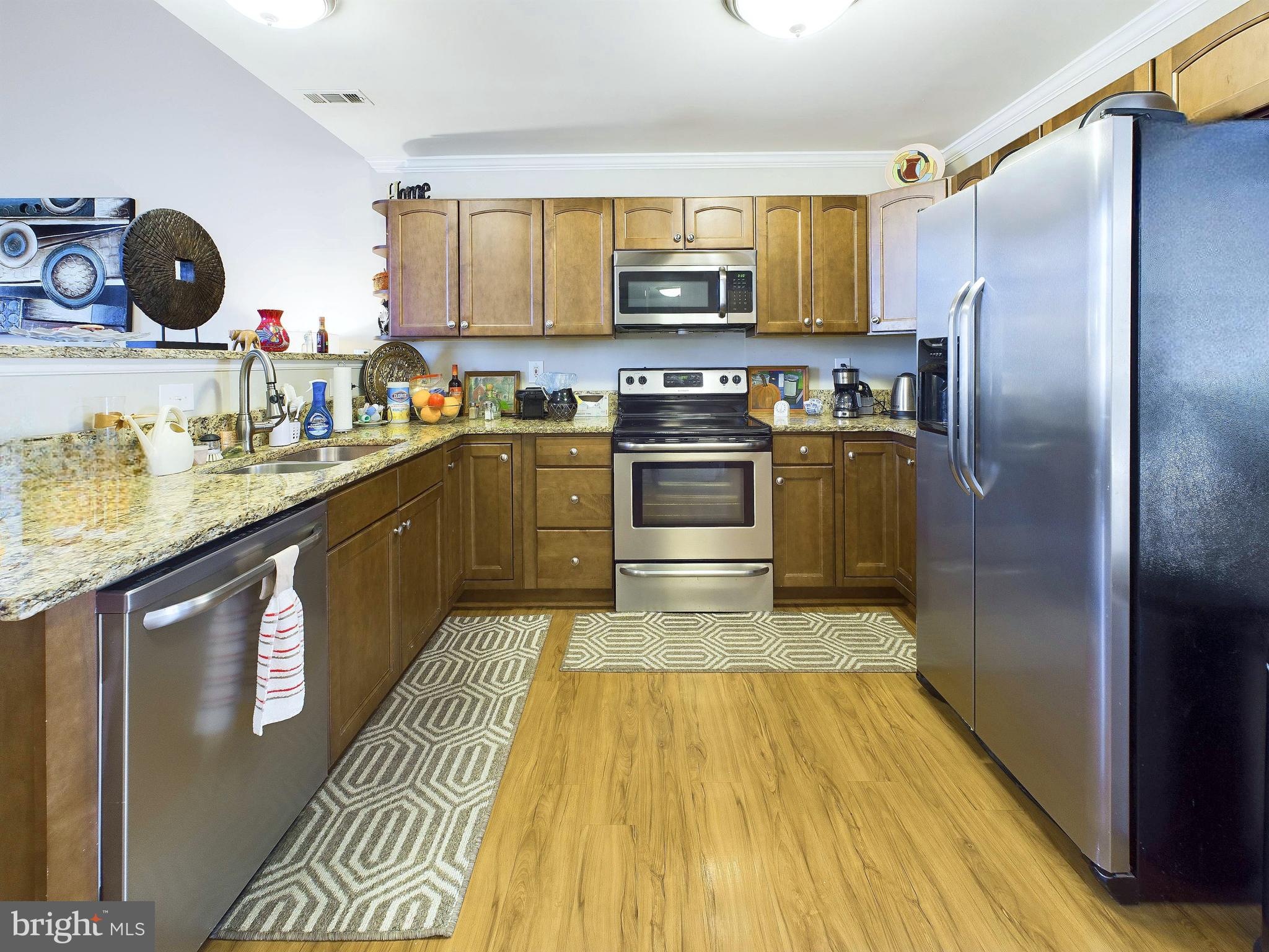 WASHINGTON SQUARE LA PLA - Residential