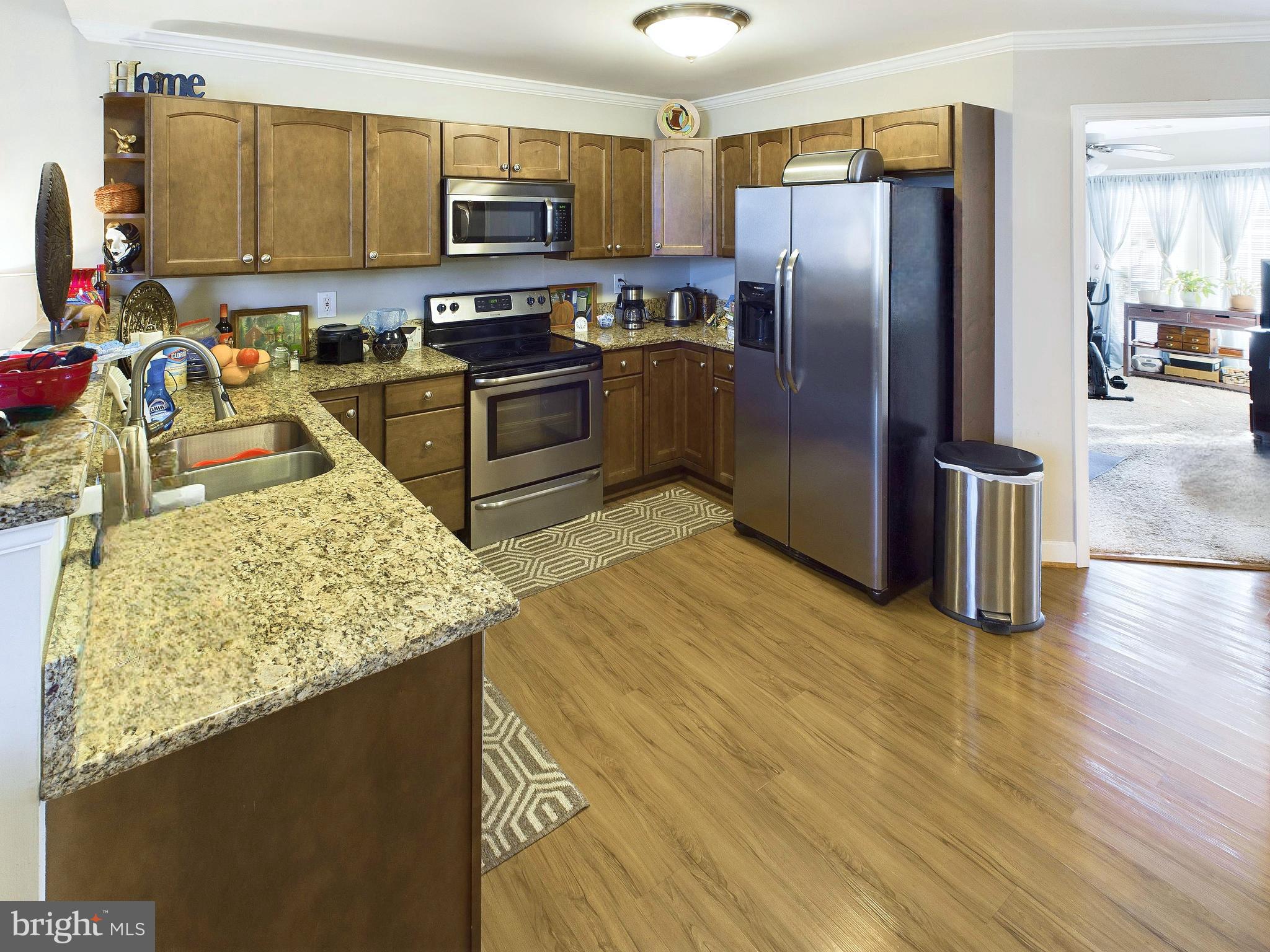 WASHINGTON SQUARE LA PLA - Residential