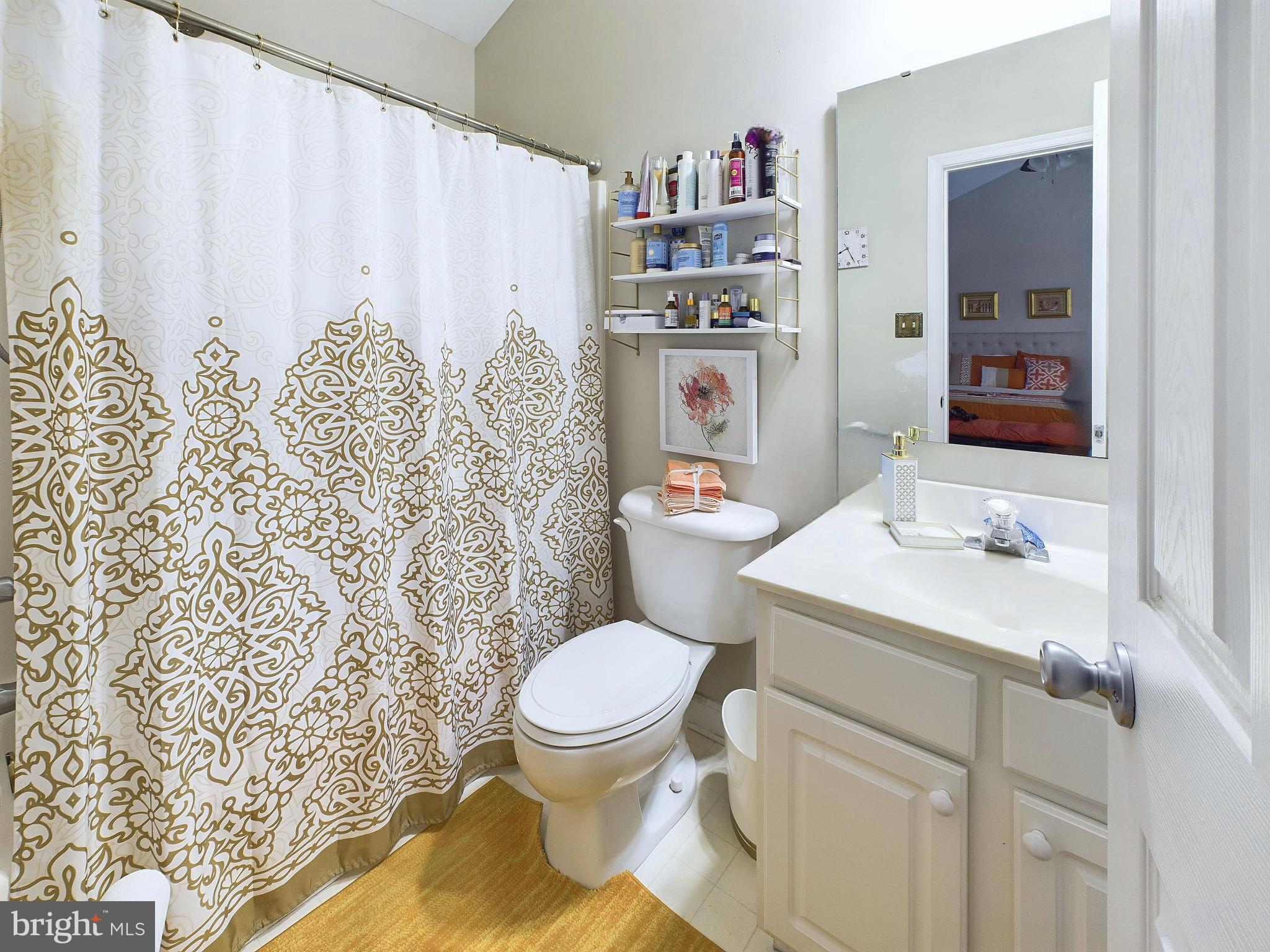 WASHINGTON SQUARE LA PLA - Residential