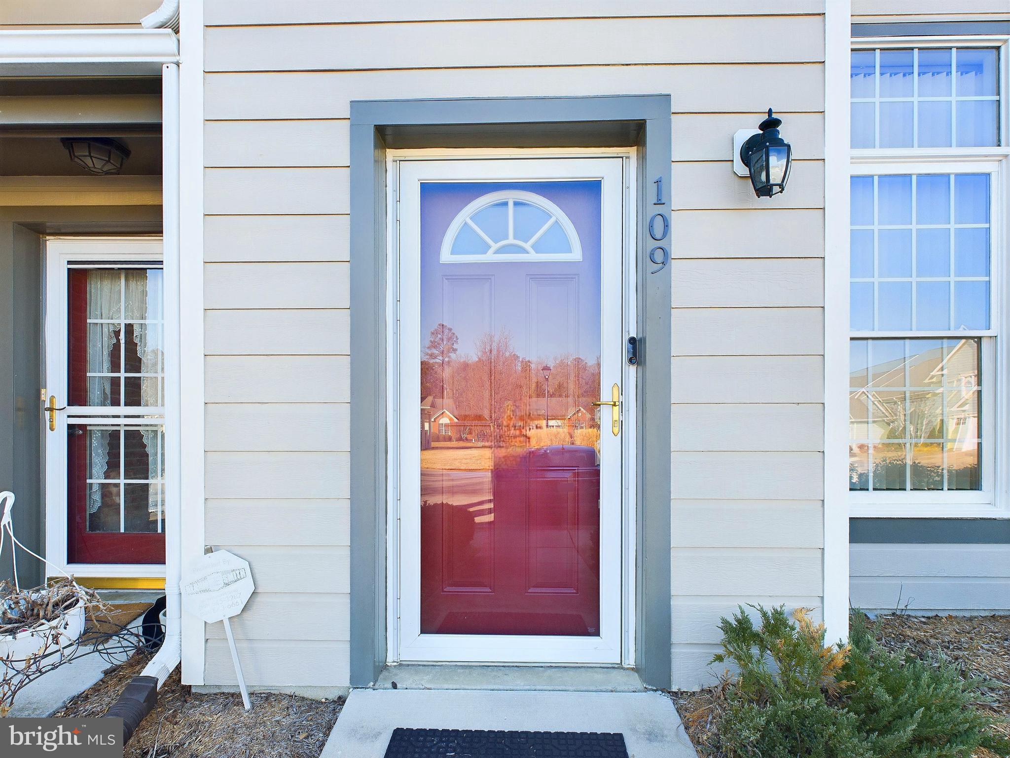 WASHINGTON SQUARE LA PLA - Residential