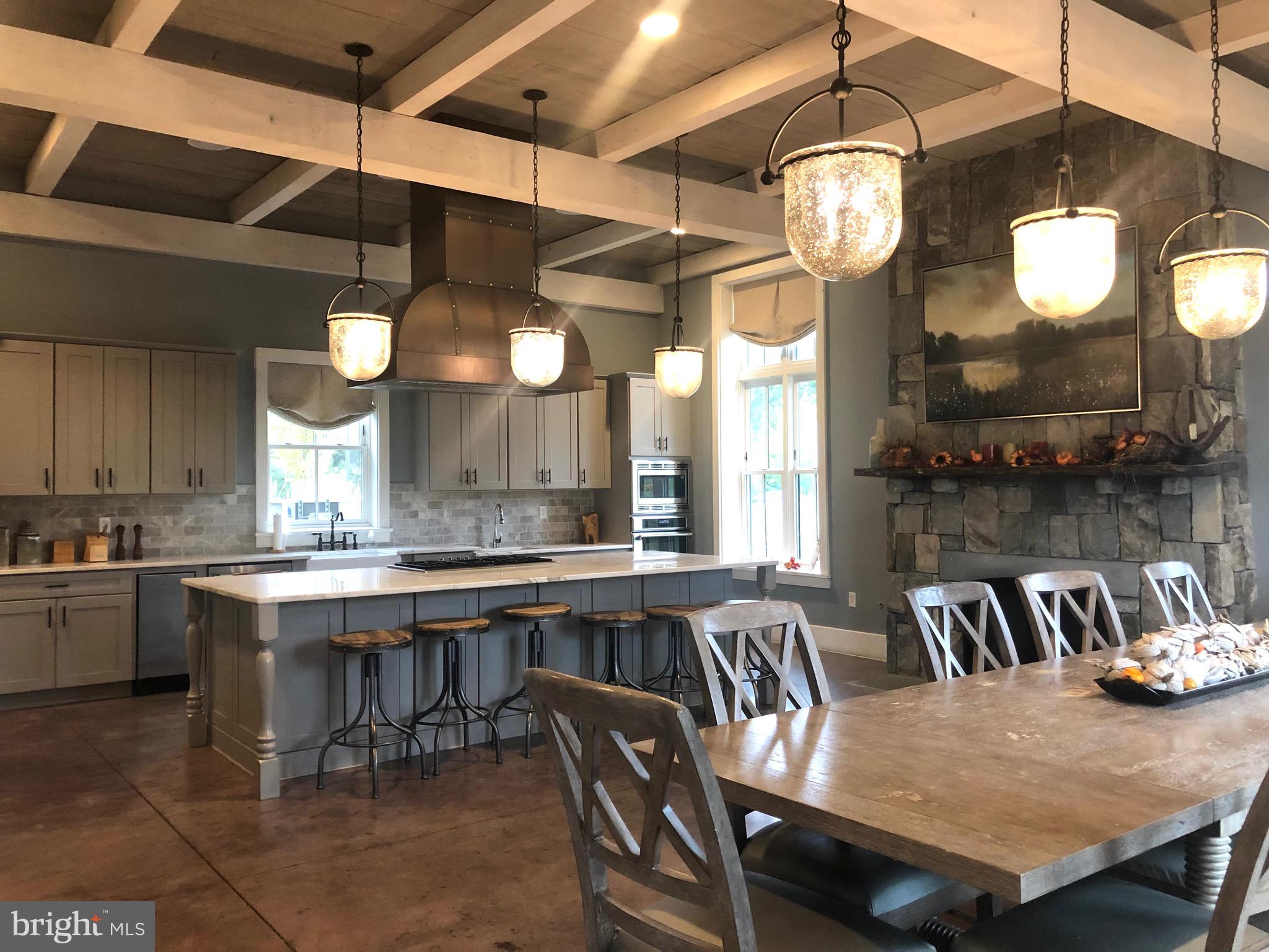 POTOMAC SHORES - Residential