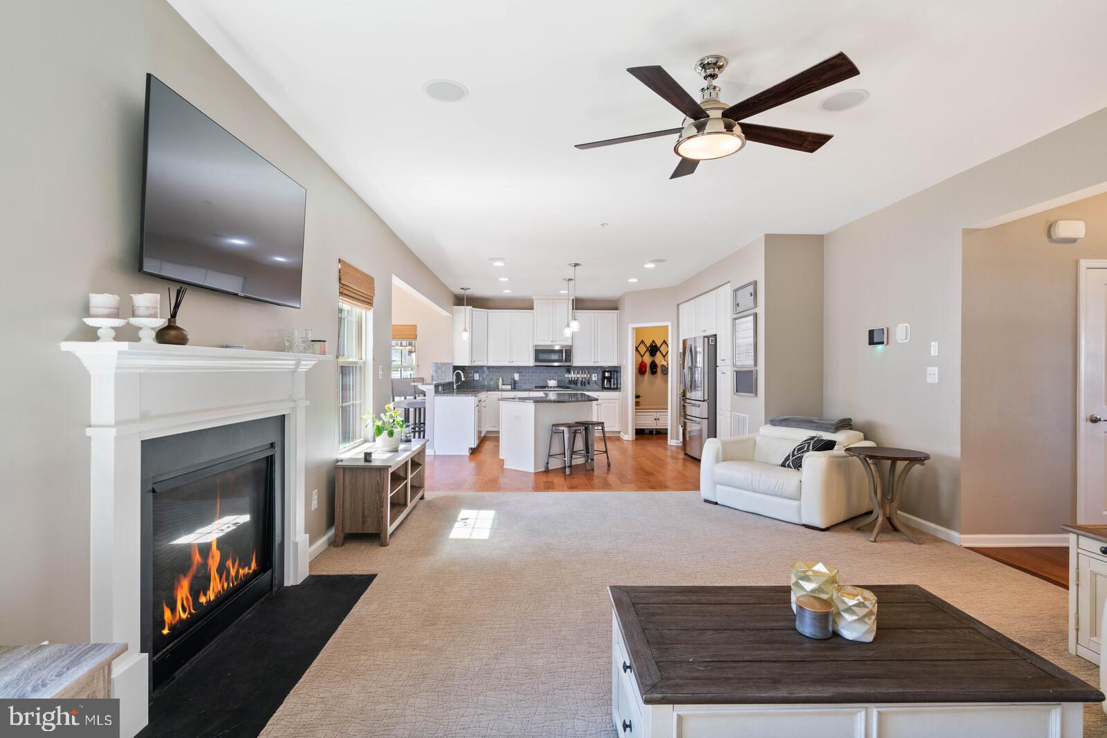 POTOMAC SHORES - Residential