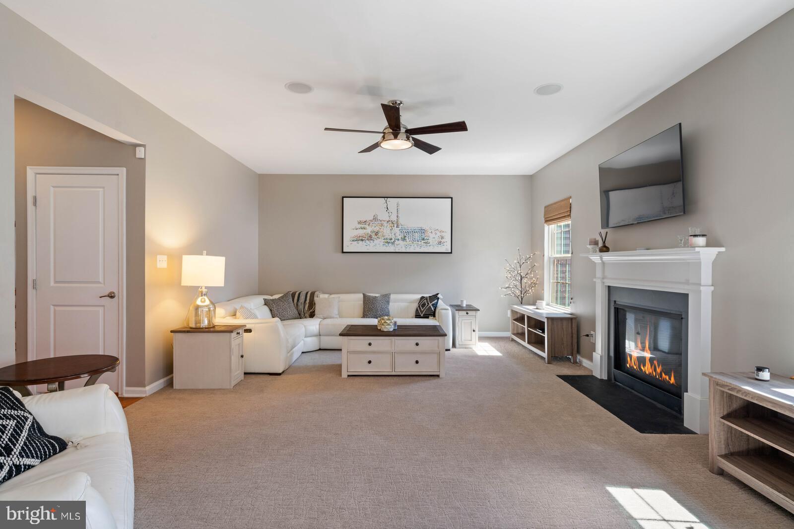 POTOMAC SHORES - Residential