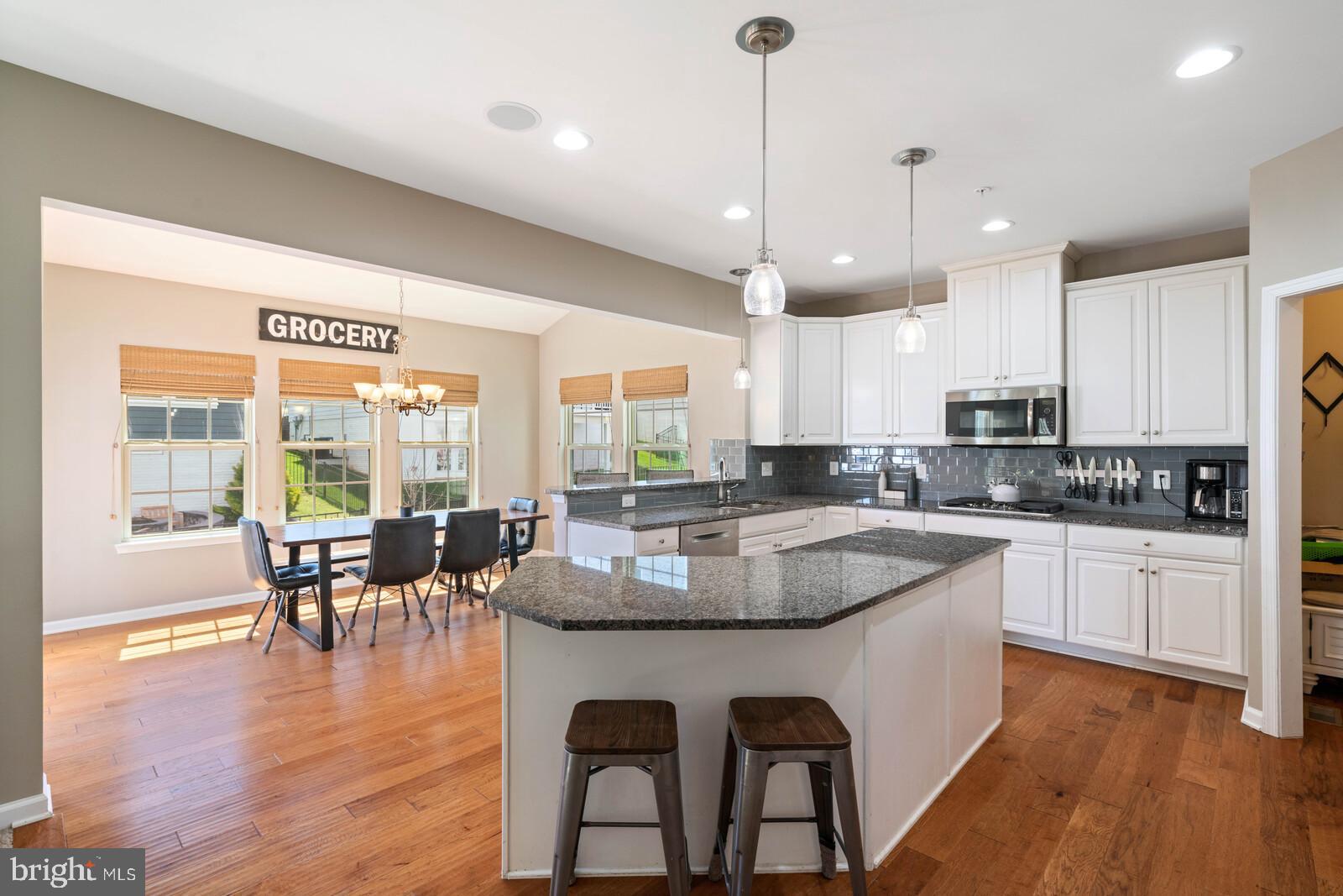 POTOMAC SHORES - Residential